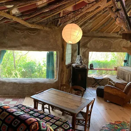 Maison De Hobbit Layenie Sous Les Etoiles Σπίτι διακοπών